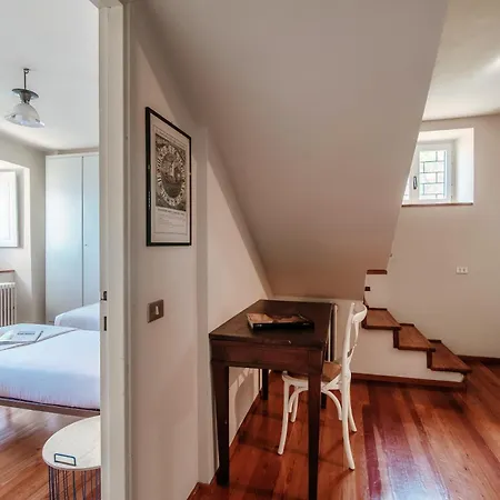 Villa Vica - By Myhomeincomo Musso