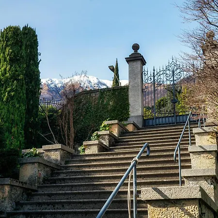 Vica - By Myhomeincomo