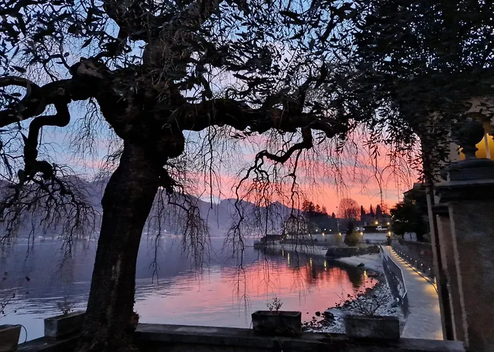 Vica - By Myhomeincomo Вилла